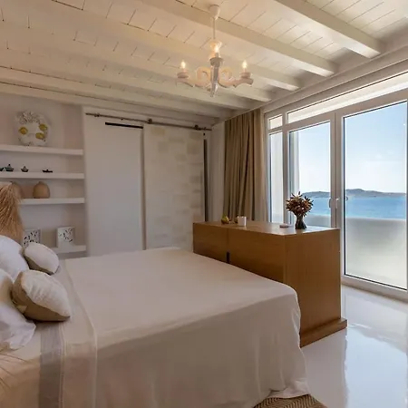 Vila Macaro With Direct Access *