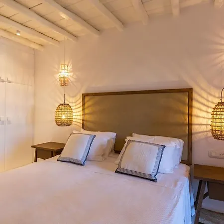 Vila Macaro With Direct Access