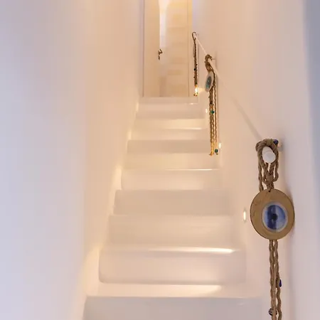 Vila Macaro With Direct Access *