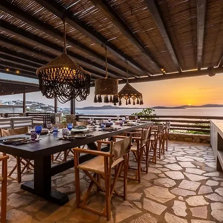Vila Macaro With Direct Access