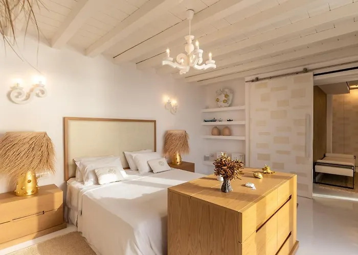 Macaro With Direct Access Willa *