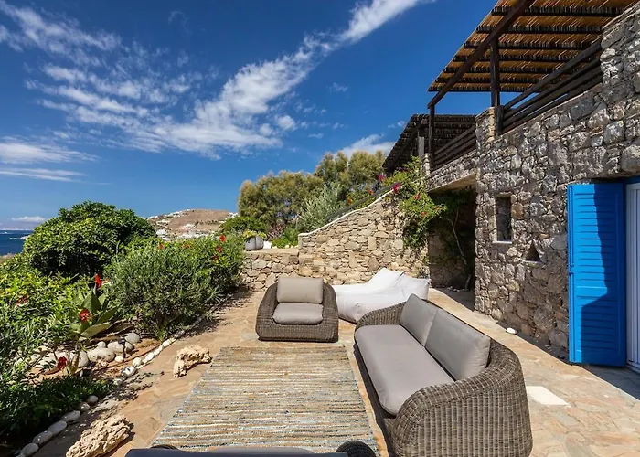 Macaro With Direct Access Willa